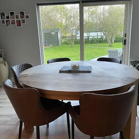 别墅 5 Bed House 35 Mins To Dublin *