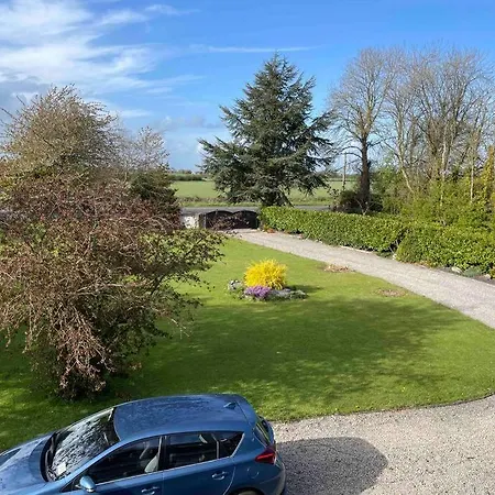 5 Bed House 35 Mins To Dublin Villa